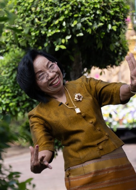 นางลำดวน สุวรรณภูคำ (แม่ครูลำดวน) 